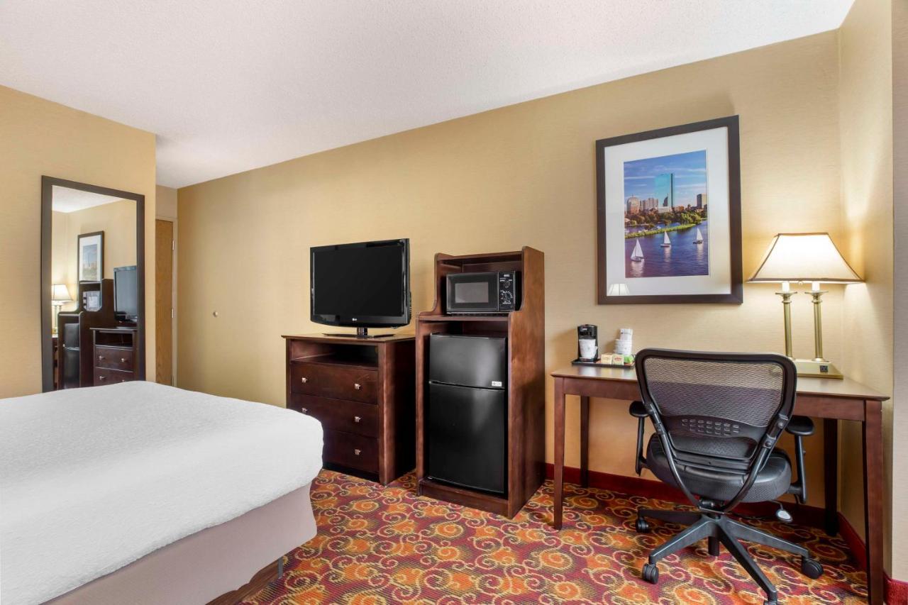 Best Western Plus The Inn At Sharon/Foxboro Exterior foto