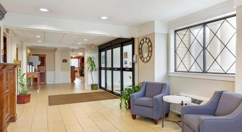 Best Western Plus The Inn At Sharon/Foxboro Exterior foto